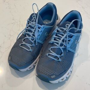 On Cloud Cloudtec Helion  shoe size 6.5